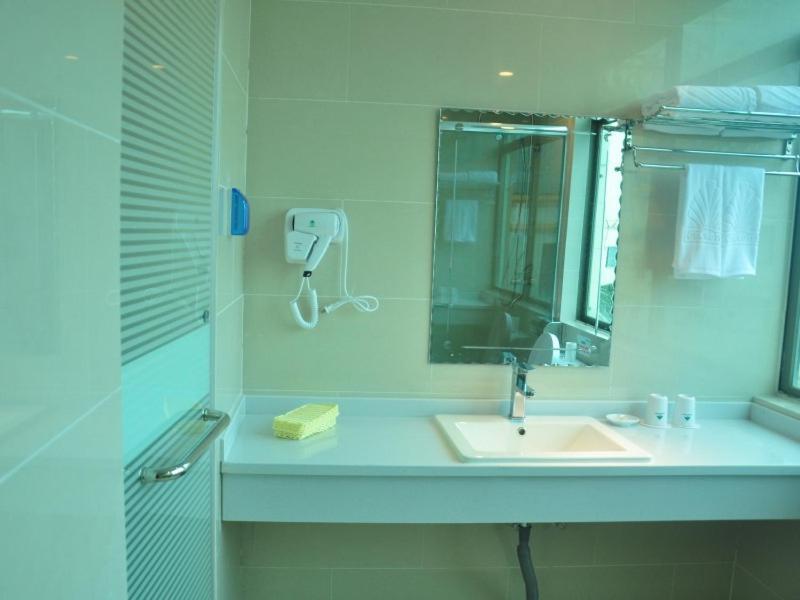 Greentree Alliance Sanya Jiyang District Yalongwan Road Hotel エクステリア 写真