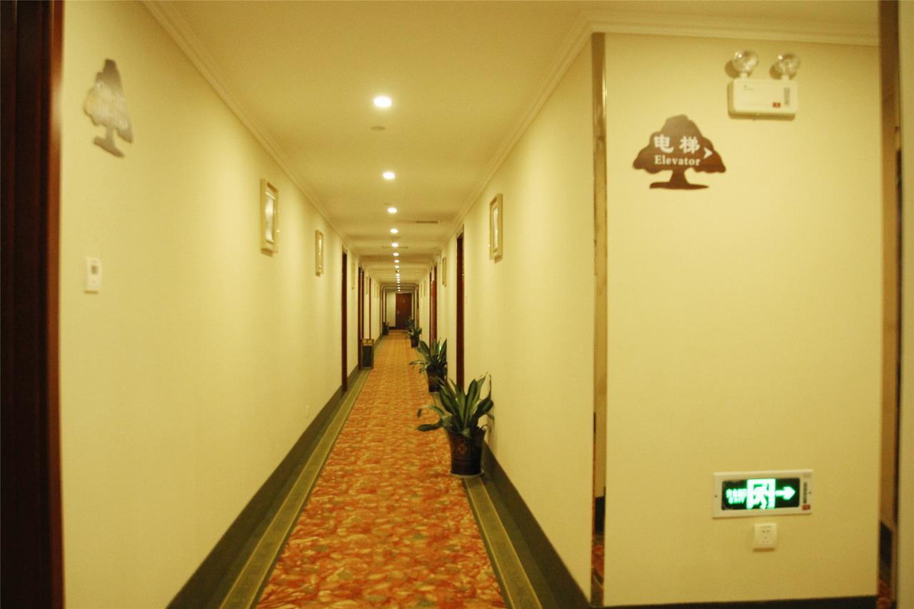 Greentree Alliance Sanya Jiyang District Yalongwan Road Hotel エクステリア 写真